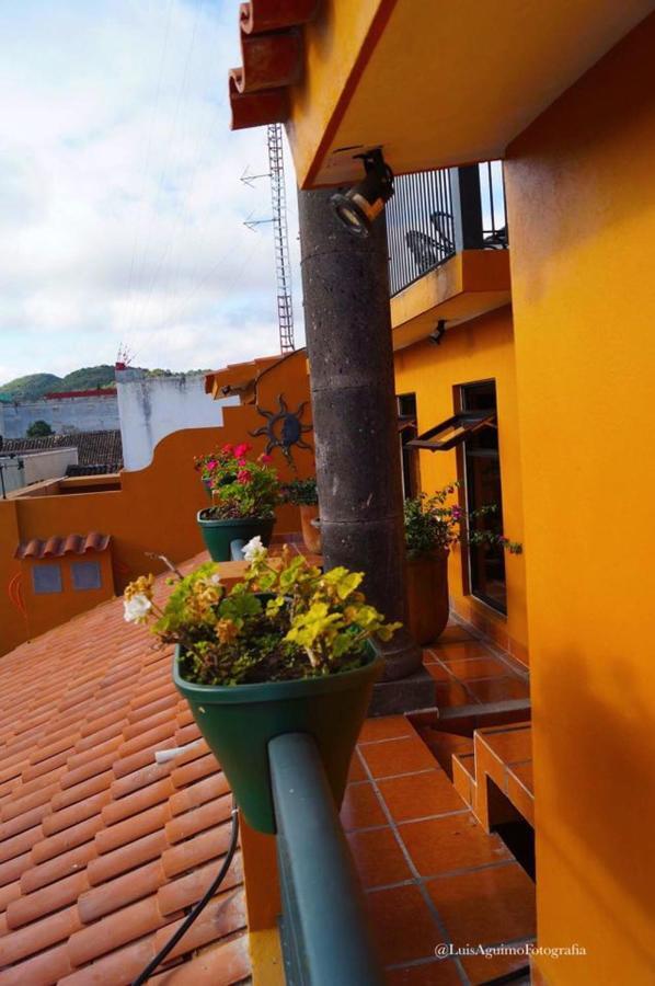 Hotel Del Pasaje Morales 科米坦德多明格斯 外观 照片
